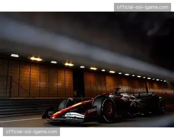 迈阿密F1街道赛首次夜间练习赛完成，车手普遍反馈照明条件优异