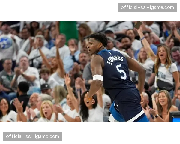 爱德华兹罚球绝杀,森林狼客场险胜勇士,反超雷霆升至西部第二 爱德华兹罚球绝杀,森林狼客场险胜勇士,反超雷霆升至西部第二